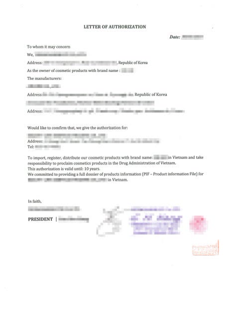법인 대표 명의로 서명한 영문 위임장으로, 개인 서류와 달리 회사 정보와 대표 서명이 함께 요구되는 기업 서류입니다.